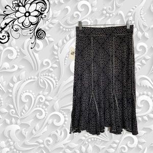Black and white skirt. NWT.
